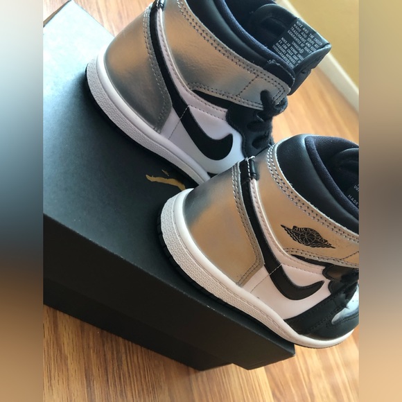 JORDAN 1 HIGH OG TODDLERS - Picture 5 of 8